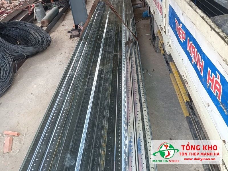 Bảng Báo Giá Tôn Sàn Deck Hoa Sen