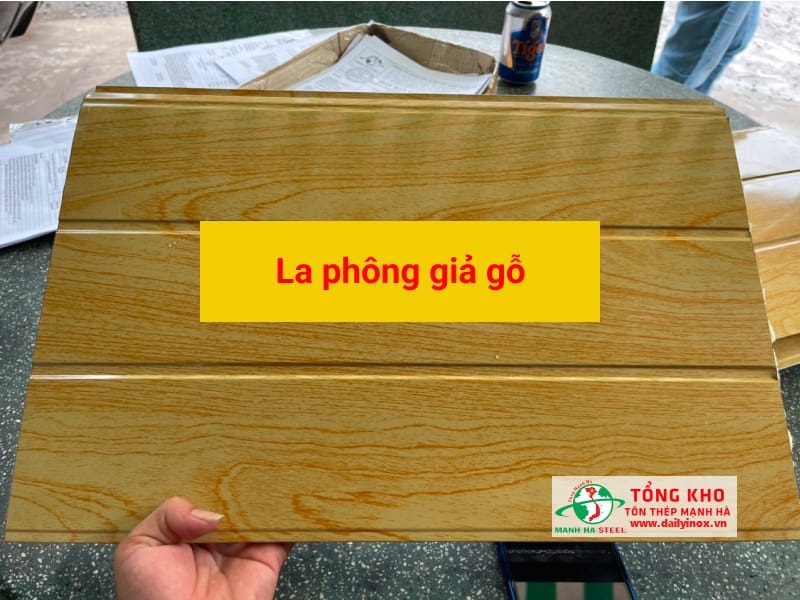 Bảng Báo Giá Tôn La Phông Giả Gỗ, Vân Gỗ