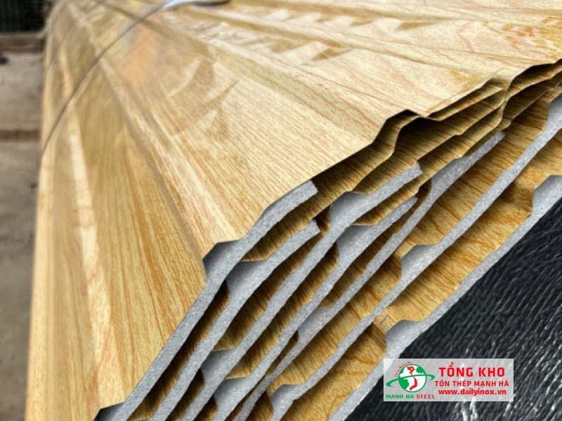 Bảng Báo Giá Tôn La Phông Giả Gỗ, Vân Gỗ