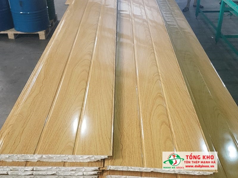 Bảng Báo Giá Tôn La Phông Giả Gỗ, Vân Gỗ