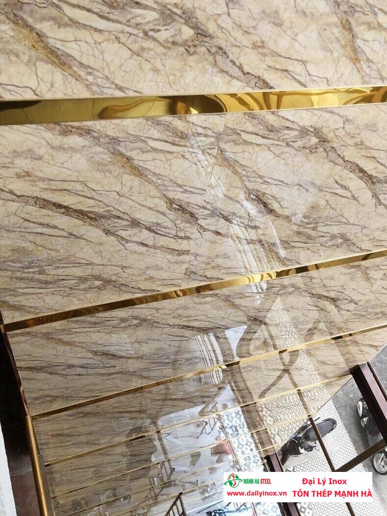 Nẹp Inox Lập Là 40mm