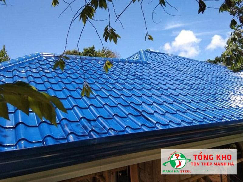 Bảng Báo Giá Tôn Nhựa Màu Xanh