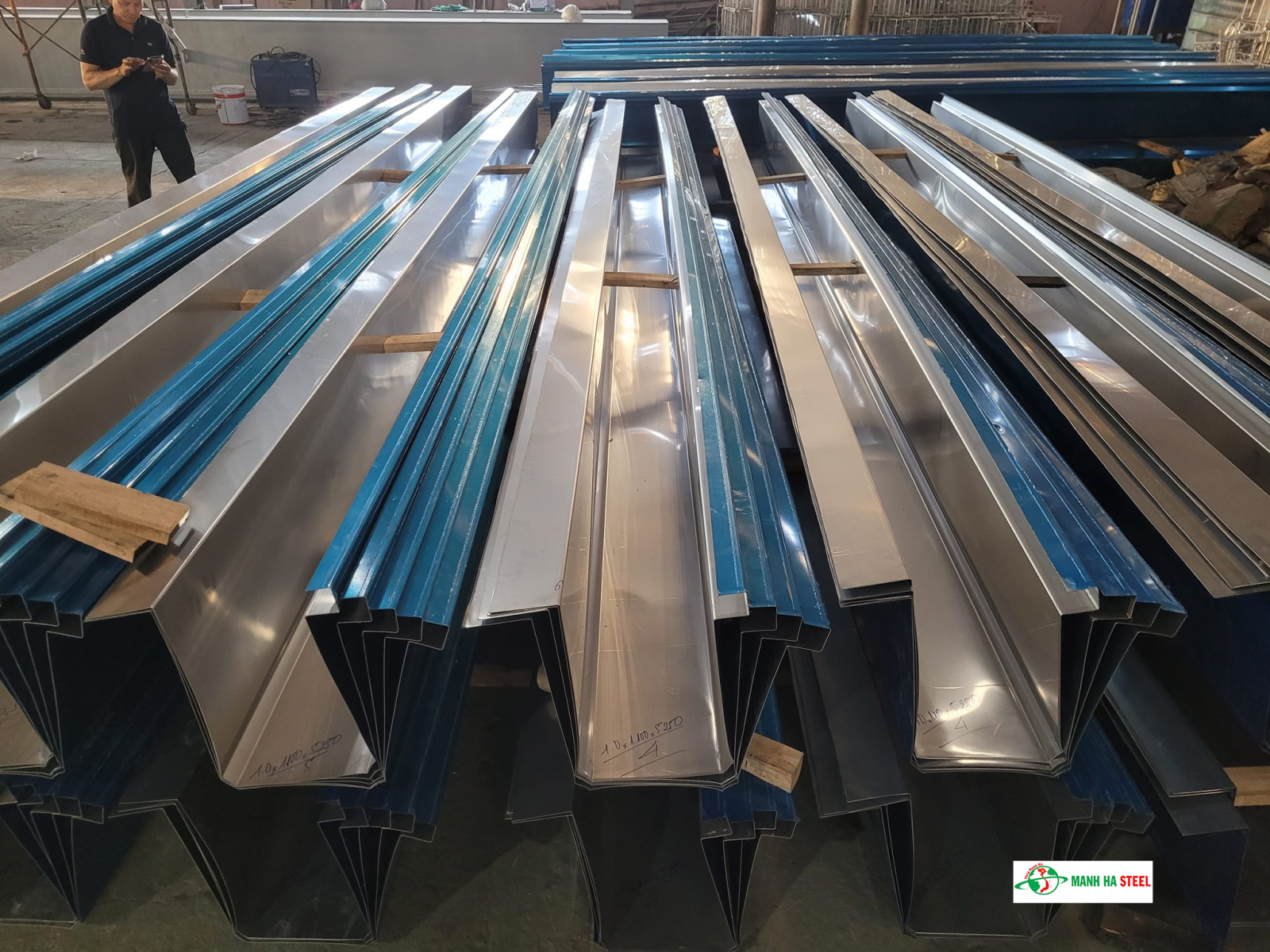 Bảng báo giá máng inox 201