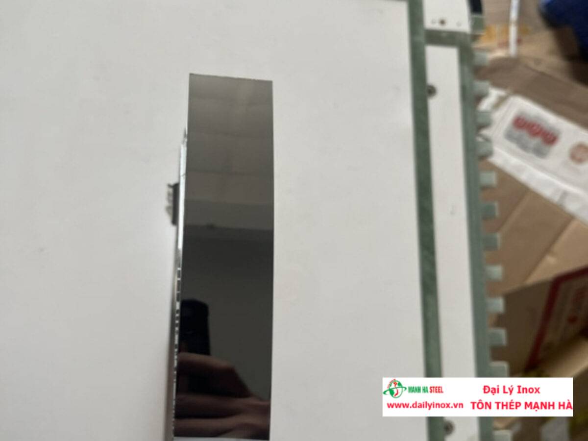 Nẹp Inox Lập Là 30mm