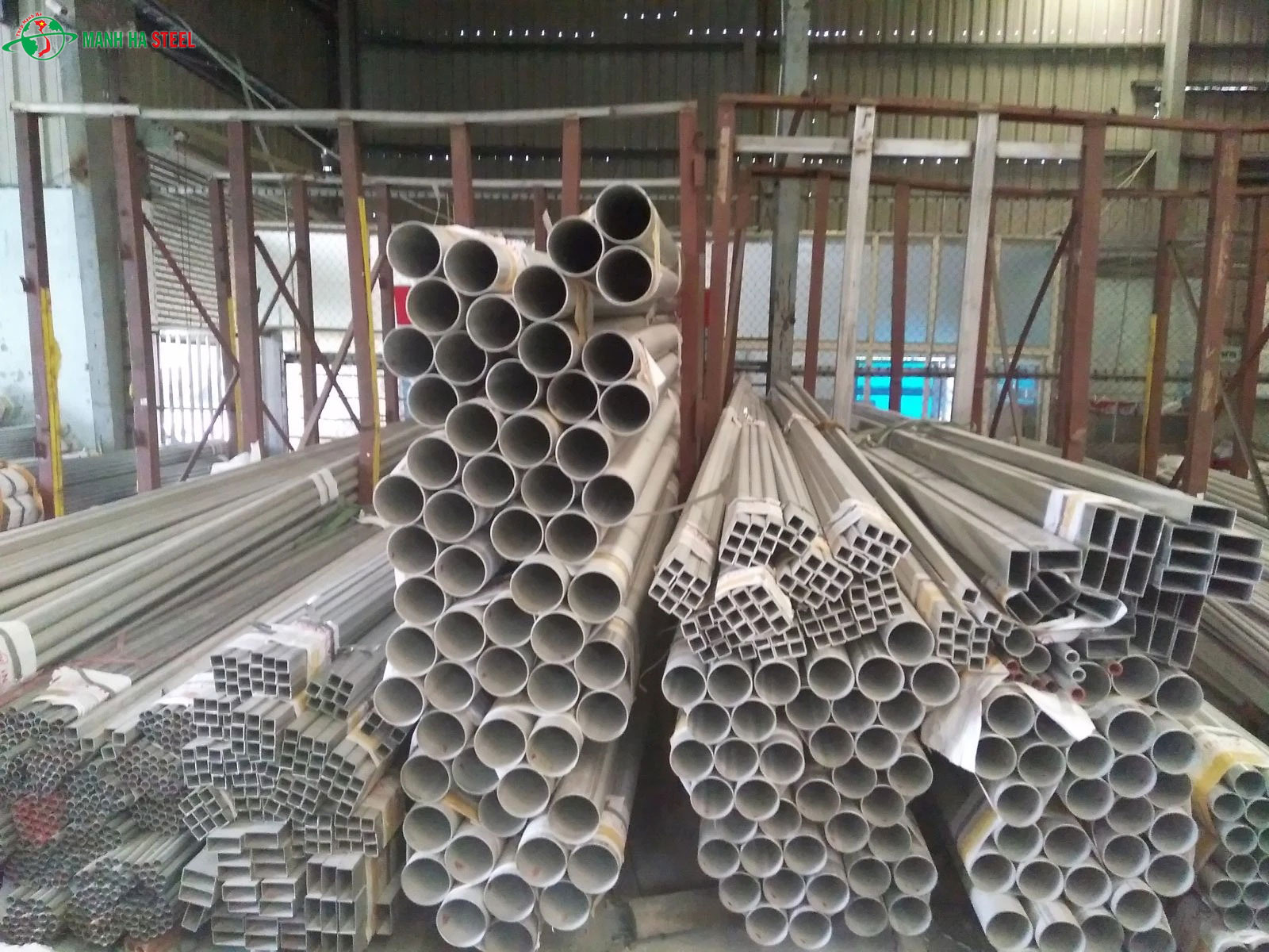 Bảng báo giá ống inox công nghiệp Hoàng Vũ 48 x 48