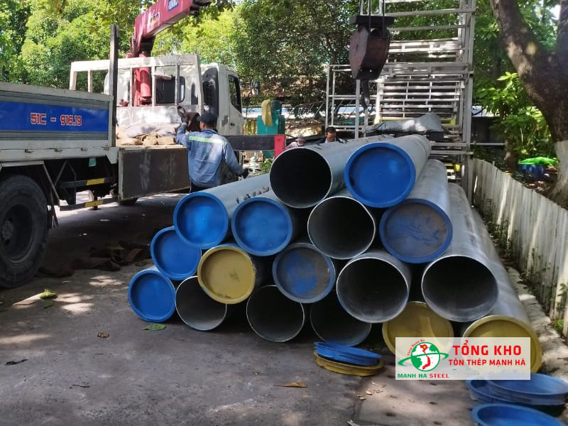 Bảng Báo Giá Ống Thép Cỡ Lớn