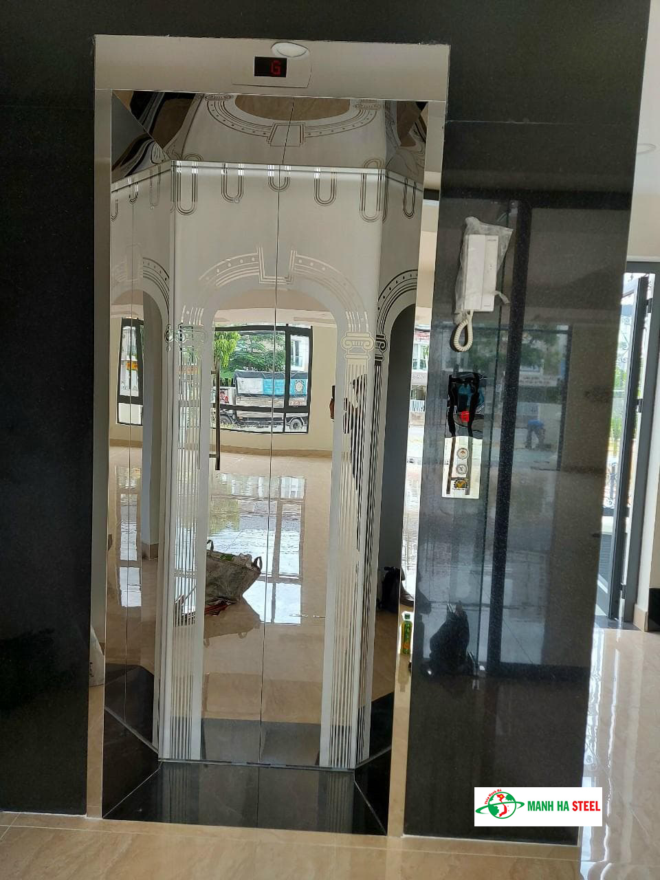 Bảng báo giá tấm cửa cabine Cổng Vòm