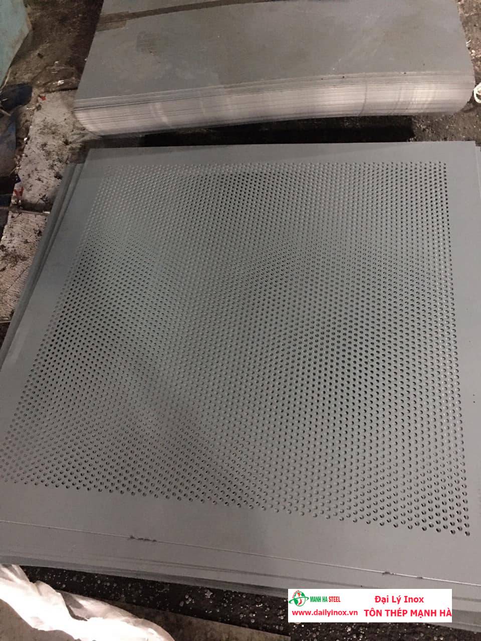 Tấm Inox Đục Lỗ 06