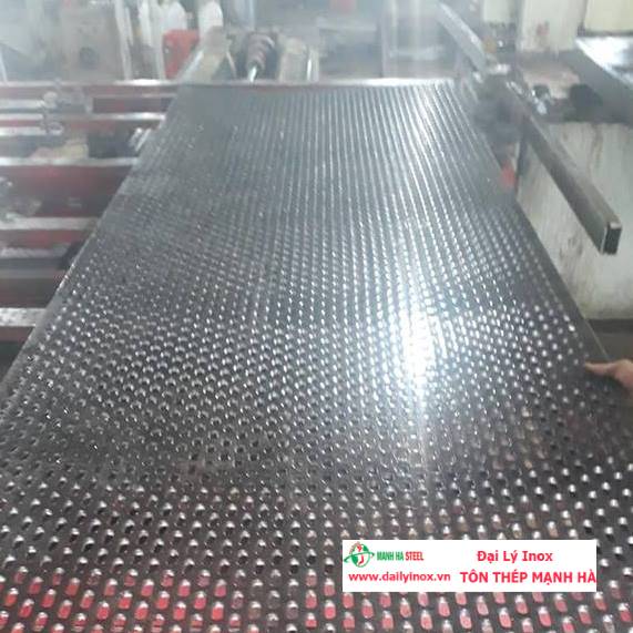 Tấm Inox Đục Lỗ 06