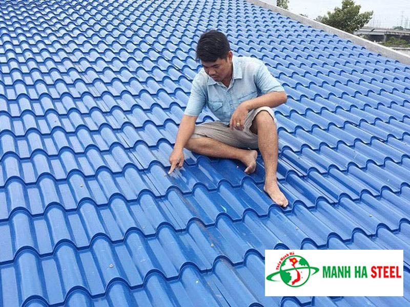 Bảng Báo Giá Tôn Giả Ngói Màu Xanh Dương, Xanh Đen