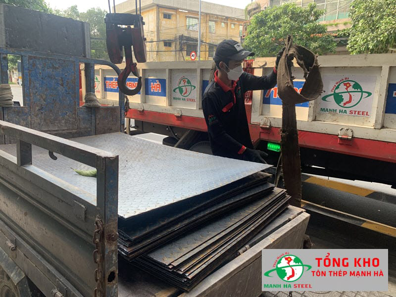 Bảng Báo Giá Tấm Chống Trượt - Thép Tấm Chống Trượt 2mm, 3mm