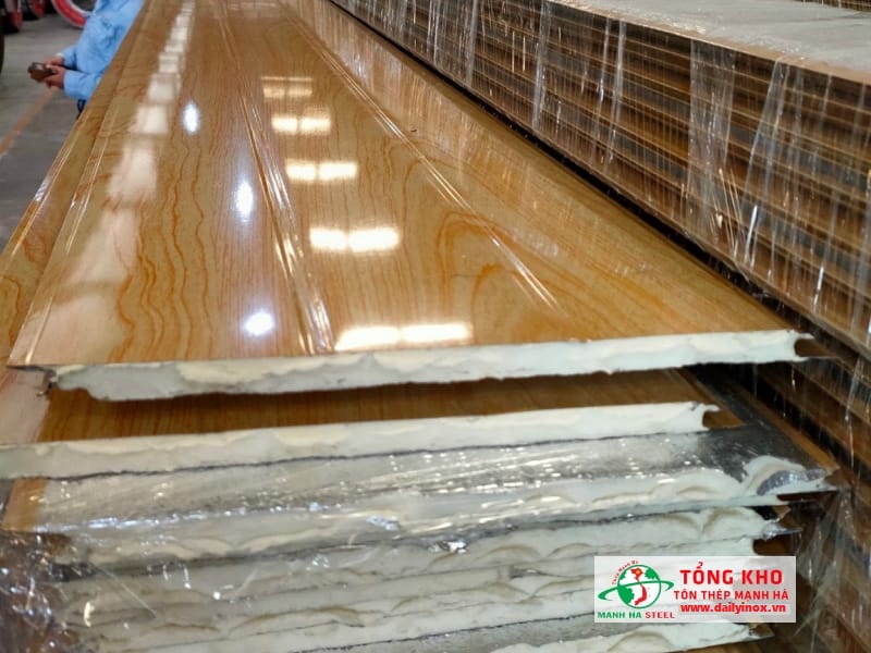 Bảng Báo Giá Tôn La Phông Giả Gỗ, Vân Gỗ