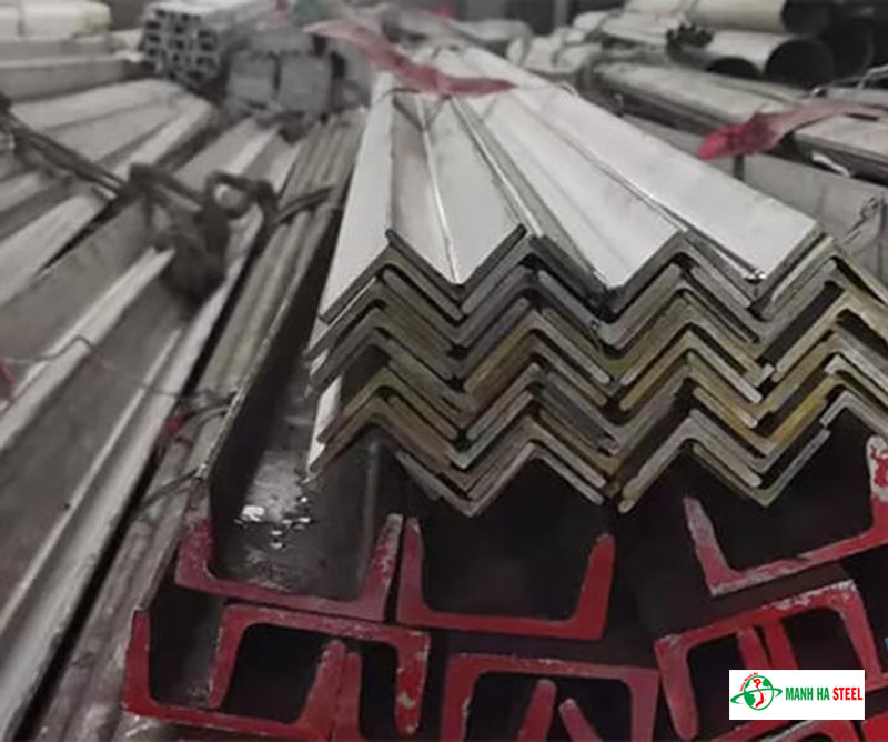 V góc dập inox 15x15mm