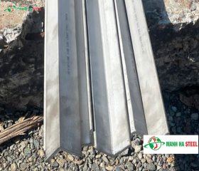 V góc đúc inox 50x50mm